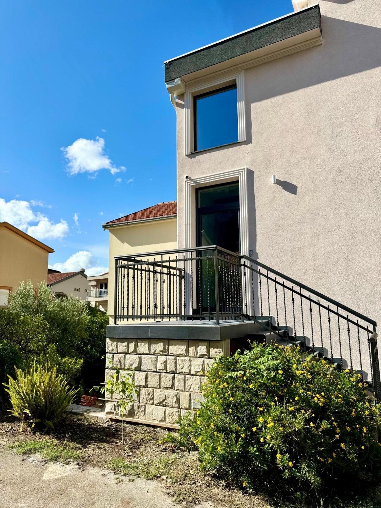 Harmony Garden Apartments Kotor Bagian luar foto