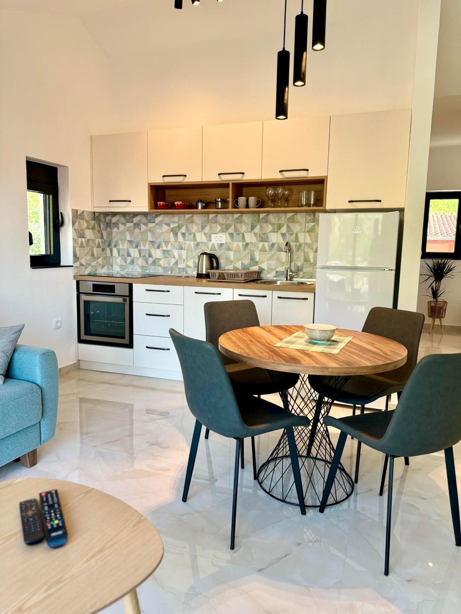 Harmony Garden Apartments Kotor Bagian luar foto