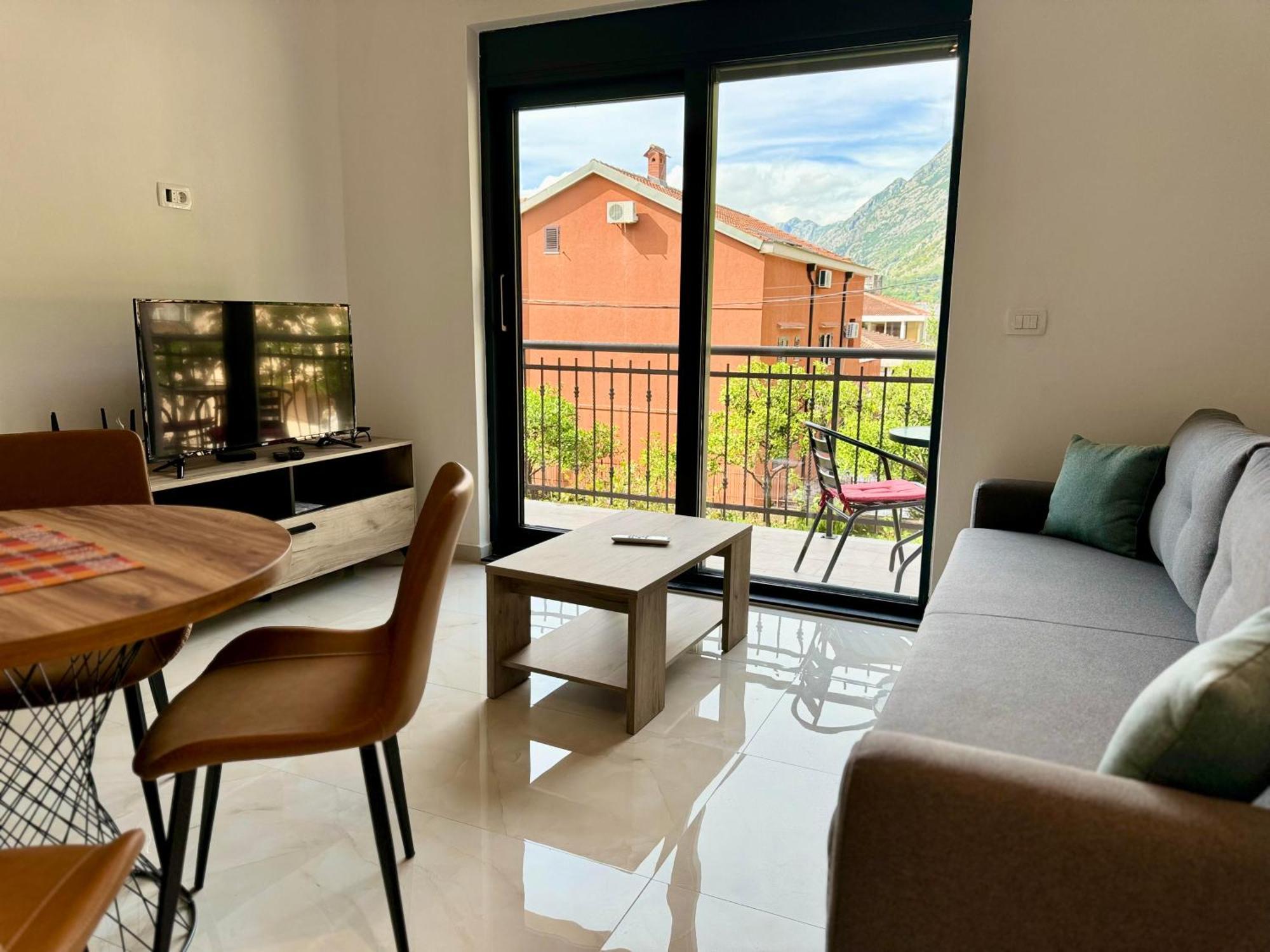 Harmony Garden Apartments Kotor Bagian luar foto